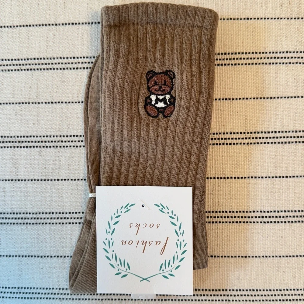 Embroidered Teddy Bear Ankle Crew Socks